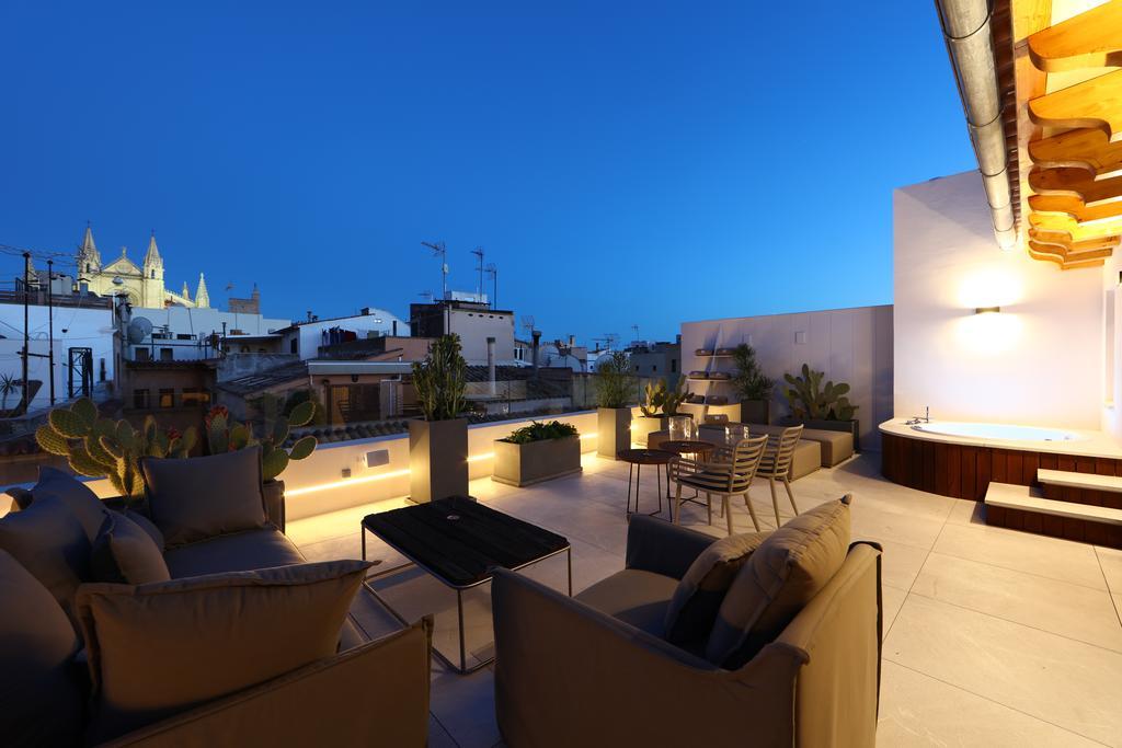 Bo Hotel Palma 외부 사진 Rooftop terrace of a modern apartment in Valencia