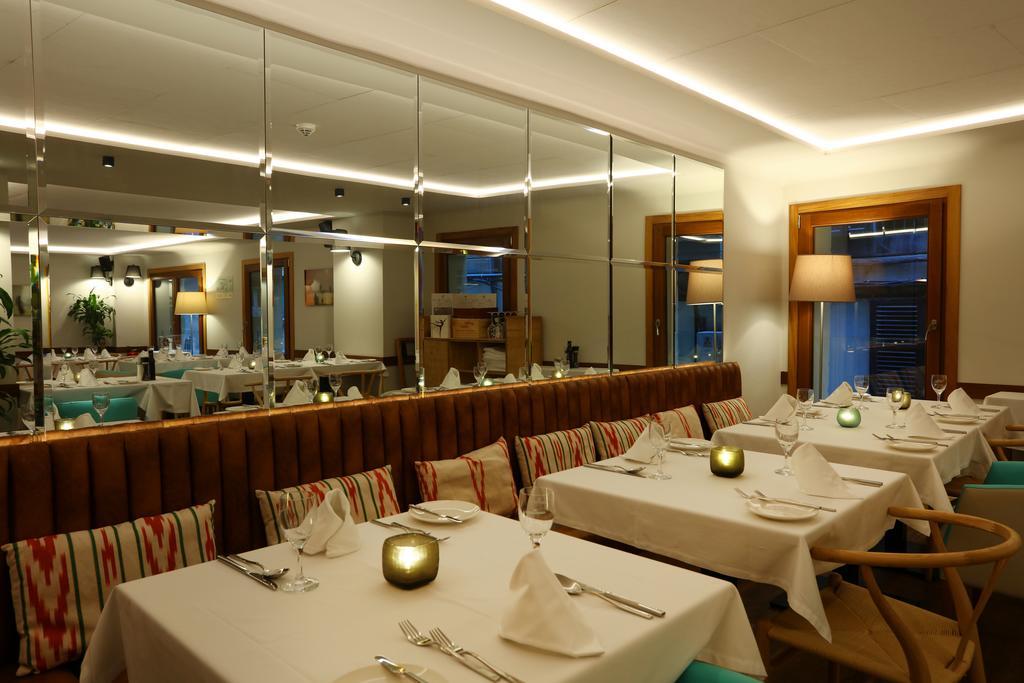 Bo Hotel Palma 외부 사진 Interior of the restaurant