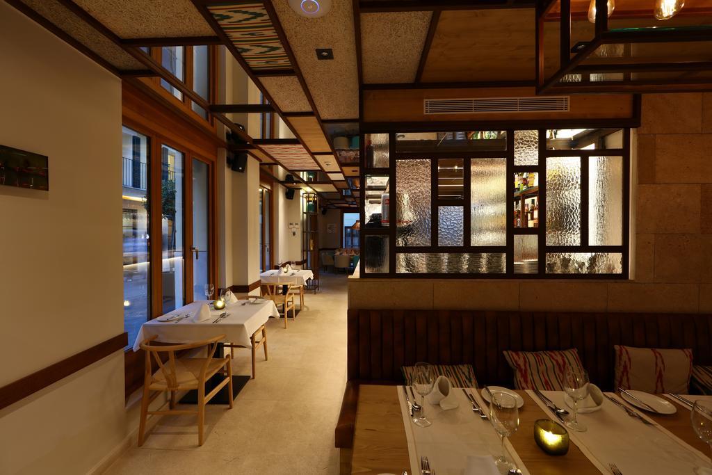 Bo Hotel Palma 외부 사진 Interior of the restaurant